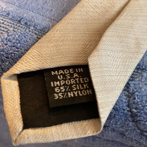 🏈 Geoffrey Beene necktie possible NFL link - Picture 2 of 4